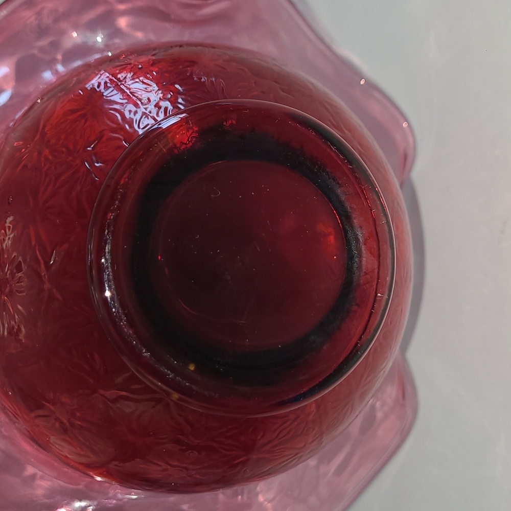 Vintage Pilgrim Glass Basket - Picture 8 of 9